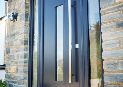 Advantal door