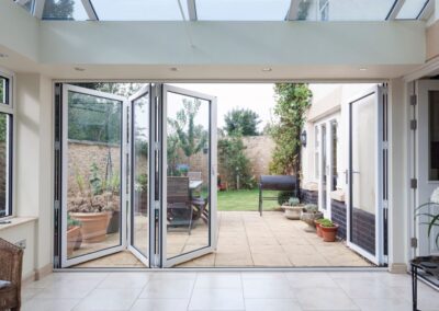 Smart Systems Visofold-Bifold-4-pane-white-aluminium-bifold-doors